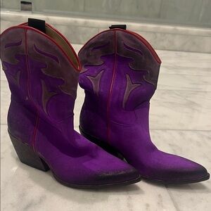 Vince Camuto Purple Western Ankle Boots Size 6 New Never Worn